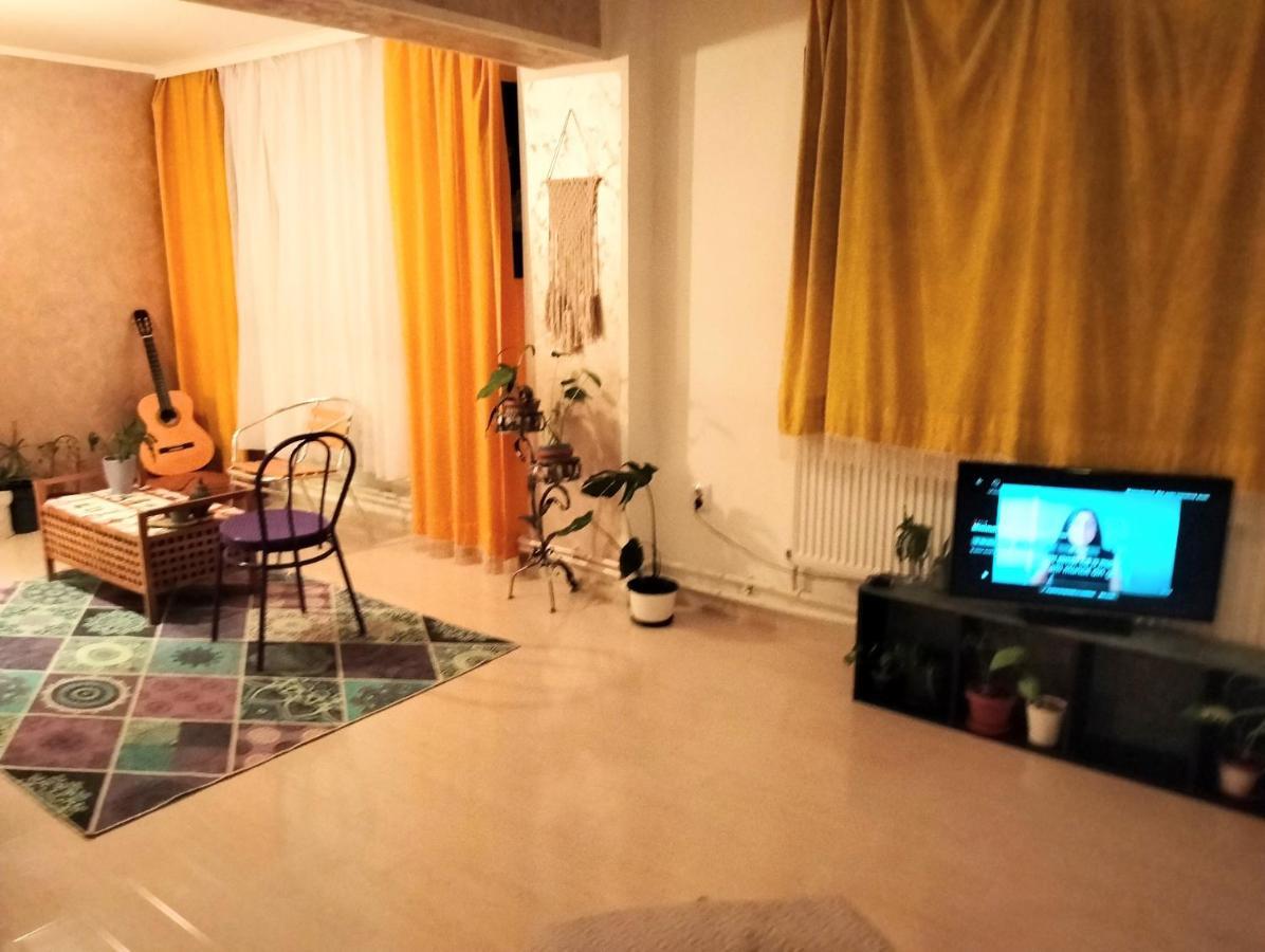 Royal Awoun Home Bukarest Kültér fotó