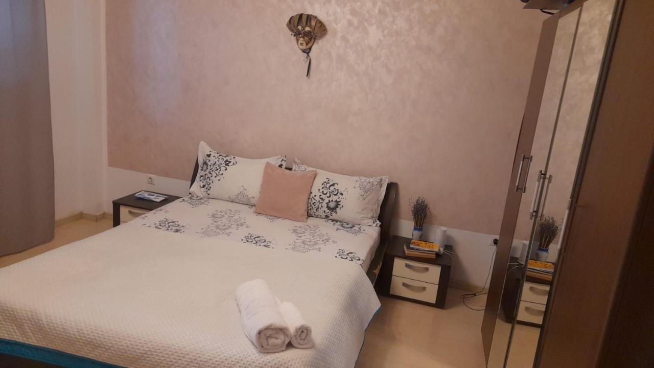 Royal Awoun Home Bukarest Kültér fotó